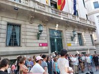 Cerca de un centenar de personas censuran en Palma las muertes en la valla de Melilla y exigen rectificar a Sánchez