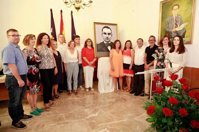 La presidenta del Govern, Francina Armengol, asiste al acto de nombramiento de Pere Llull Fullana hijo ilustre del municipio de Algaida.