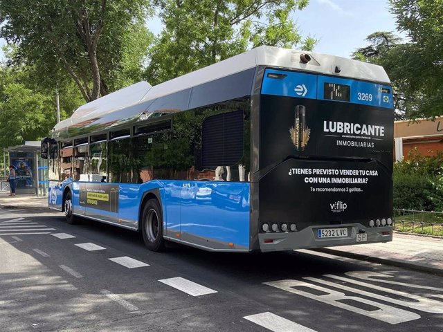Publicidad exterior de campaña lubricante de VIFLIP