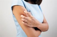 Alergias, picaduras o infección de orina, patologías que más se benefician de la telemedicina en verano, según Cigna