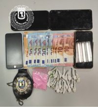 Detenidos cuatro individuos por venta de drogas de diseño y cocaína en Centro