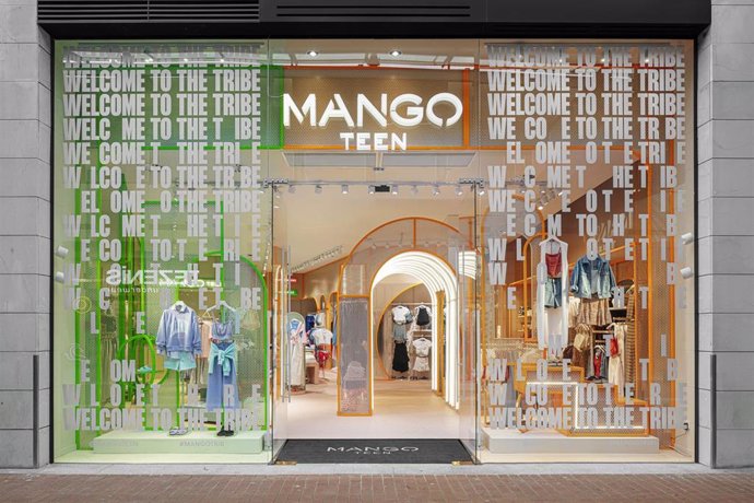 Tienda de Mango Kids.