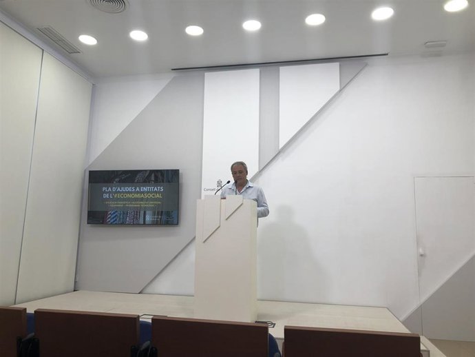 Archivo - El conseller de Promoción Económica y Desarrollo Local, Jaume Alzamora.