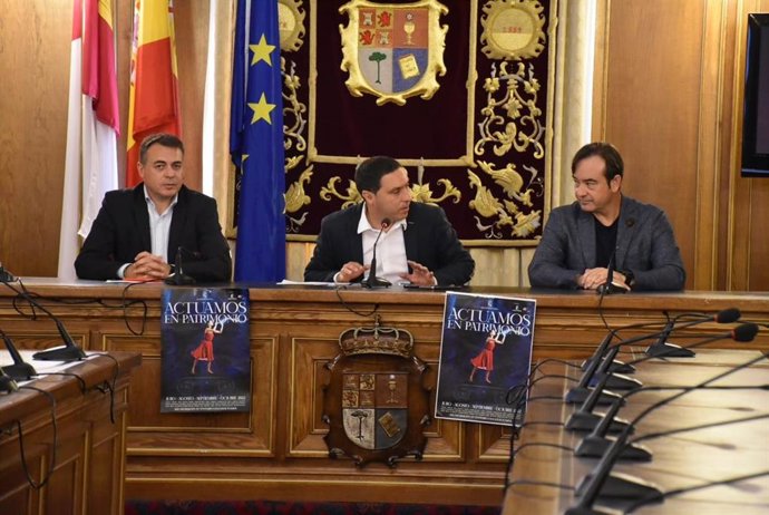 Presentación del programa 'Actuamos en Patrimonio' que empieza este sábado con Tanxugueiras en Segóbriga.