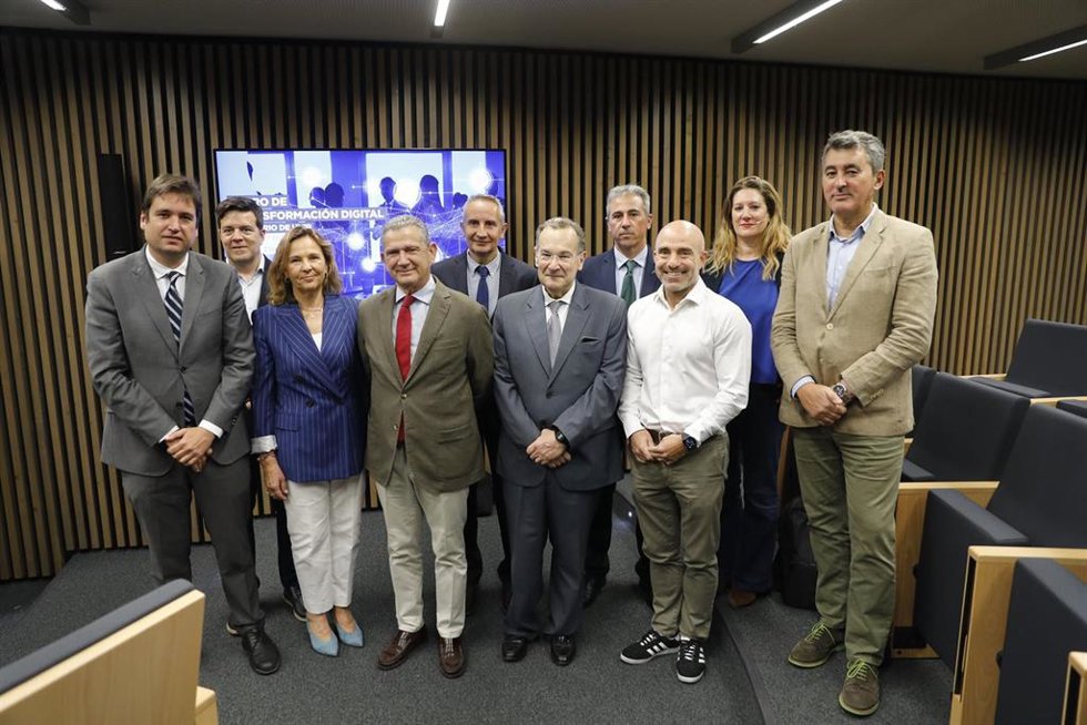 Participantes en I Foro Transformación Digital de La Rioja