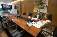 Galicia lamenta la "improvisación" del Gobierno con el nuevo modelo de residencias y critica la falta de "colaboración"