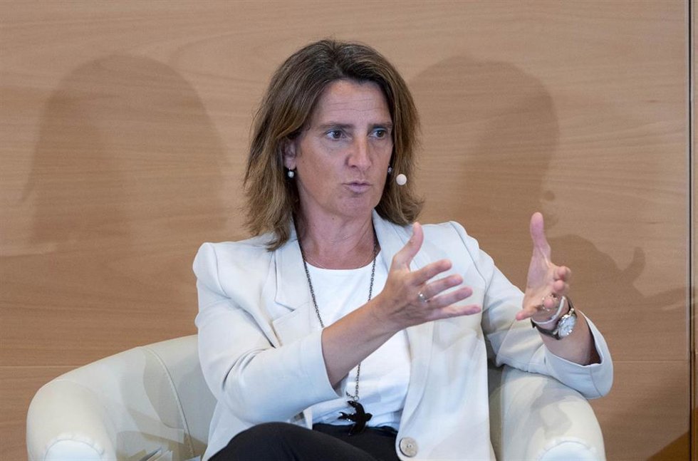 La vicepresidenta y ministra para la Transición Ecológica y el Reto Demográfico del Gobierno de España, Teresa Ribera, durante el debate sobre seguridad climática, en la sede del MITECO, a 23 de junio de 2022, en Madrid (España). El encuentro, bajo el t