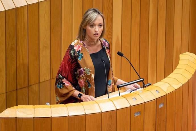 La conselleira de Política Social, Fabiola García, comparece en el Parlamento.