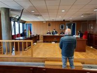 Acepta cuatro años de prisión por atacar con un destornillador a un hombre en la terraza de un bar en Vigo