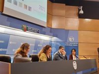 Más de la mitad de los vascos ha presenciado comentarios negativos sobre personas LGTBI y un 13,5% agresiones físicas