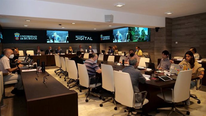 Reunión del Consejo de Gobierno de la UBU.