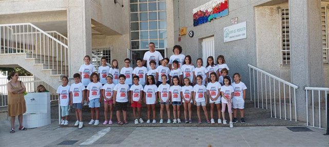 Foto de grupo de los alumnos del proyecto "Tocando la Historia"