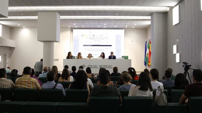 Presentación de los resultados finales del proyecto de investigación 'Desarrollo de estrategias de erradicación, contención y control de Xylella fastidiosa en España'.