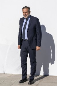 Enrique López: "Lo paradójico y realmente grave es que los propios antisistema estén en el Gobierno"