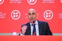 Rubiales se declara "más fuerte que nunca" y reivindica las "mejores cuentas" de la historia