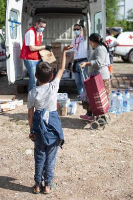 Archivo - Atención a personas de Córdoba en situación de vulnerabilidad en asentamientos.