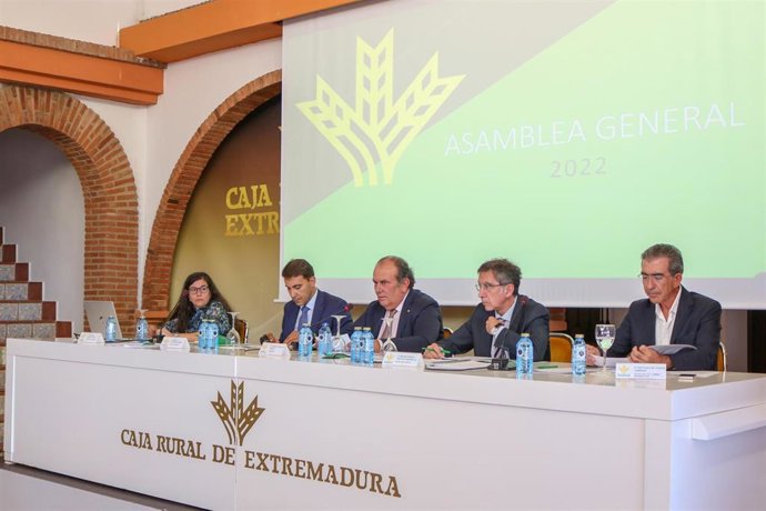 Asamblea General ordinaria de delegados de Caja Rural de Extremadura.