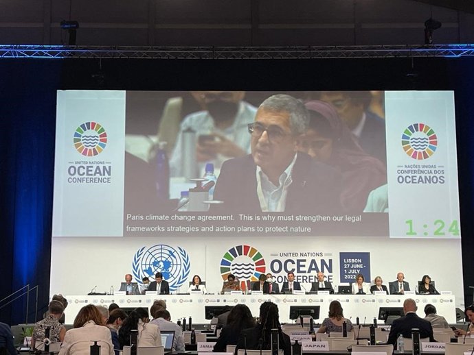 El secretario de Estado de Medio Ambiente, Hugo Morán, manifiesta la necesidad de respaldar los esfuerzos de la comunidad científica y de organismos e instituciones internacionales para "proteger los océanos"