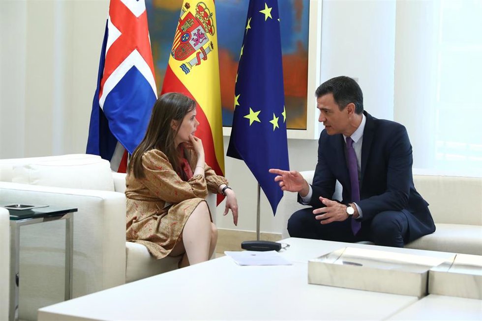 Pedro Sánchez se reúne en la Moncloa con su homóloga islandesa Katrín Jakobsdóttir