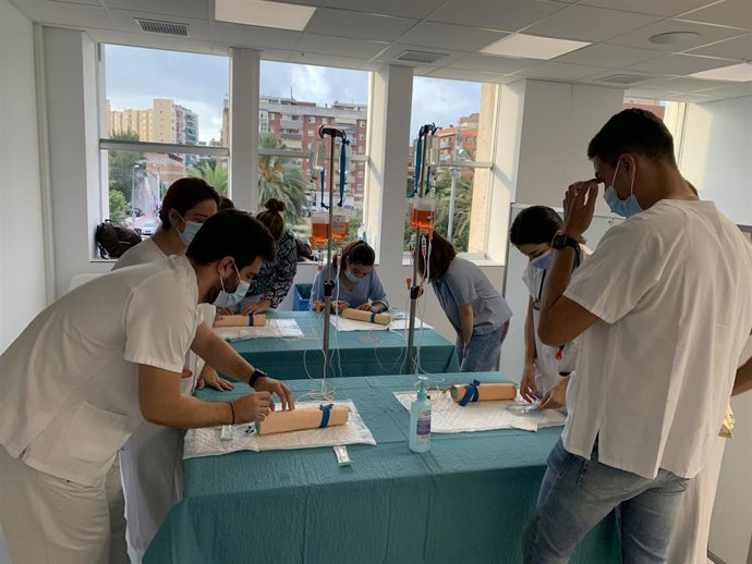 El Hospital Joan XXIII forma a 378 alumnos en la Unidad de Simluación Clínica en un año