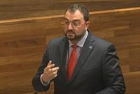 El presidente dice a Cs que el "centro político" no existe desde Suárez pero la FSA representa "la centralidad"