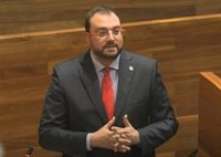 Barbón ofrece a IU una reunión para hacer balance de la situación política de Asturias