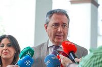 Espadas reclama a la Junta un plan andaluz de ayudas ante la inflación que complemente al del Gobierno