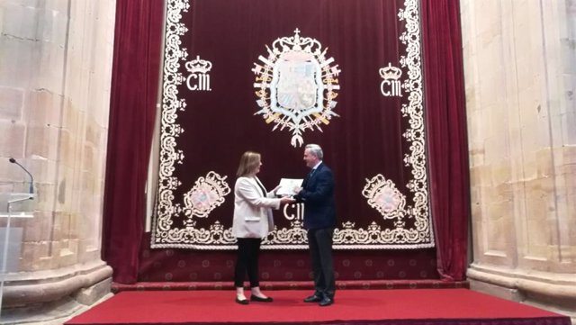 Entrega de los premios de la Asociación Española de Gestores Públicos a la Agencia de la Vivienda de Andalucía