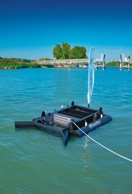 A world first in the field of oil spill remediation and the recovery of oil from the water surfaces.