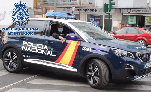 Vehículo de la Policía Nacional.