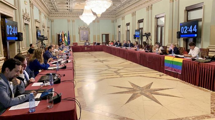 Pleno de junio de 2022 del Ayuntamiento de Huelva.