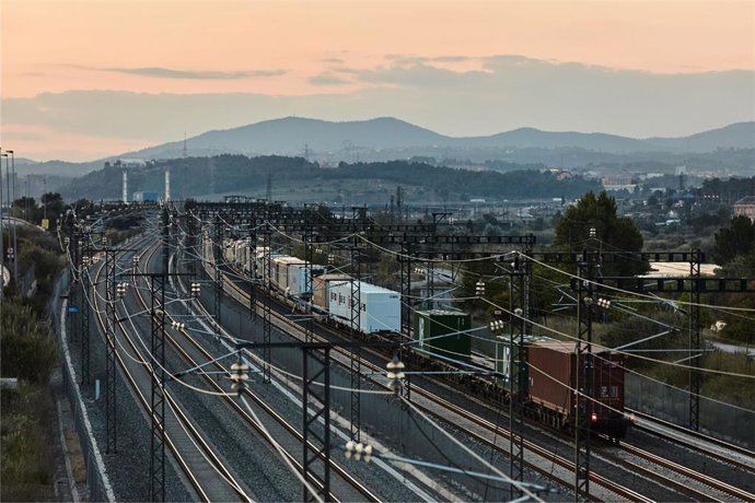 Complejo ferroviario de Can Tunis (Barcelona)