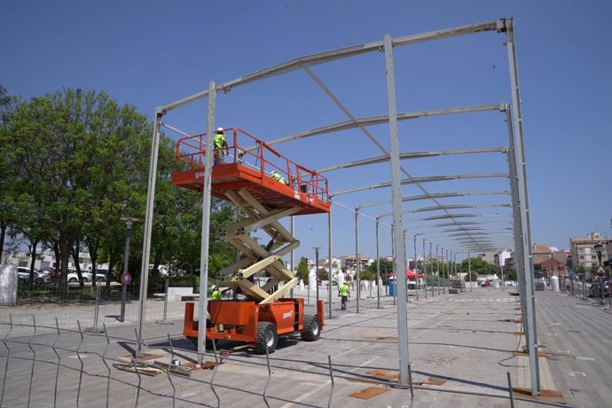Paterna comienza el montaje del cohetódromo