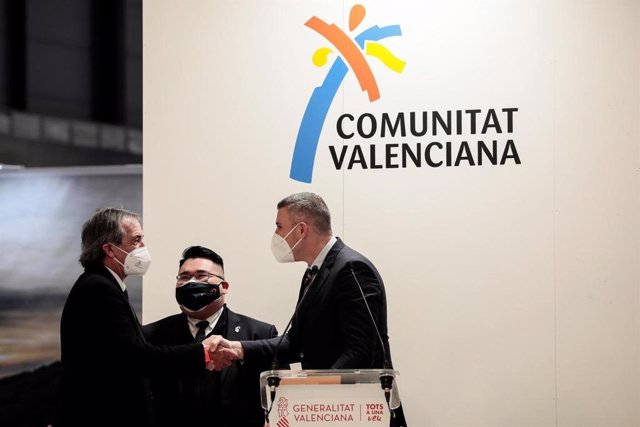 S'engega el I Concurs de la Ruta d'Art Urbà del València CF
