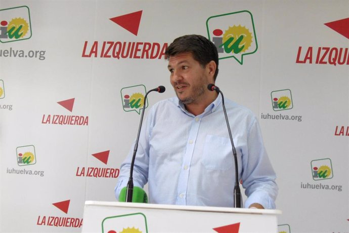 El coordinador provincial de IU en Huelva, Marcos Toti.