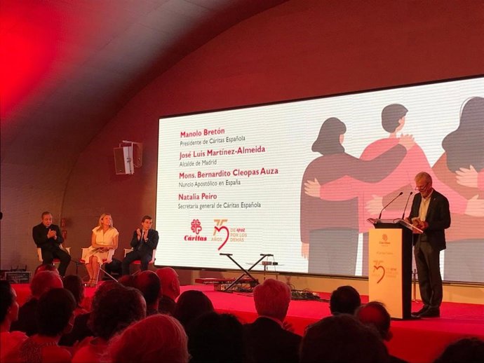 Acto de celebración por el 75 aniversario de Cáritas Española, en el Matadero de Madrid.