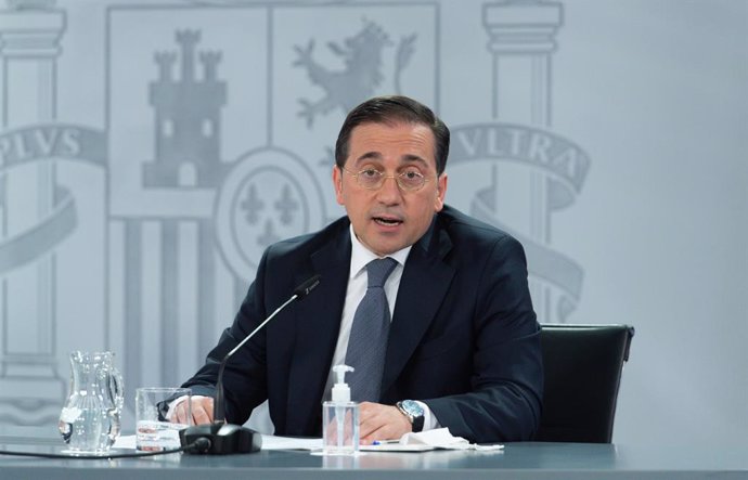 Archivo - El ministro de Asuntos Exteriores, Unión Europea y Cooperación, José Manuel Albares, comparece tras la reunión del Consejo de Ministros, en La Moncloa, a 5 de abril de 2022, en Madrid (España). Durante la rueda de prensa, el ministro de Exteri
