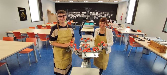 ArteFábrica, única sala de estas características abierta al público en Logroño, un espacio de creación y esparcimiento desde el corazón de los libros y la lectura