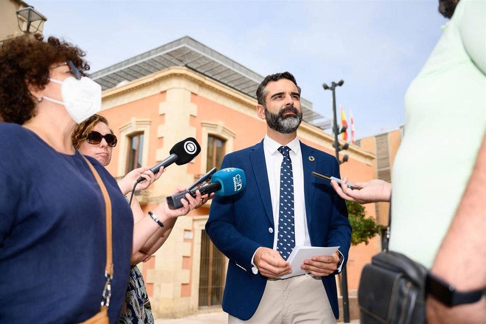 El portavoz del PP-A, Ramón Fernández-Pacheco.