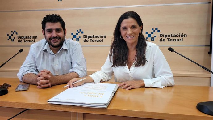 Diego Piñeiro y María Zamora