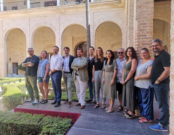 Presentación de 'Noches de Verano en el Palacio de los Marqueses de la Algaba', oferta con la que se da el pistoletazo de salida a la programación cultural de verano en Sevilla.