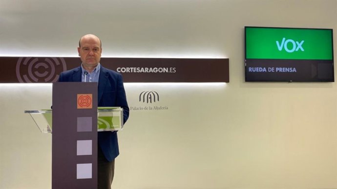 El portavoz de VOX en Aragón, Santiago Morón.