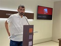 Sanz (IU) rechaza los discursos del Gobierno de Aragón, "muy alejados de la realidad"