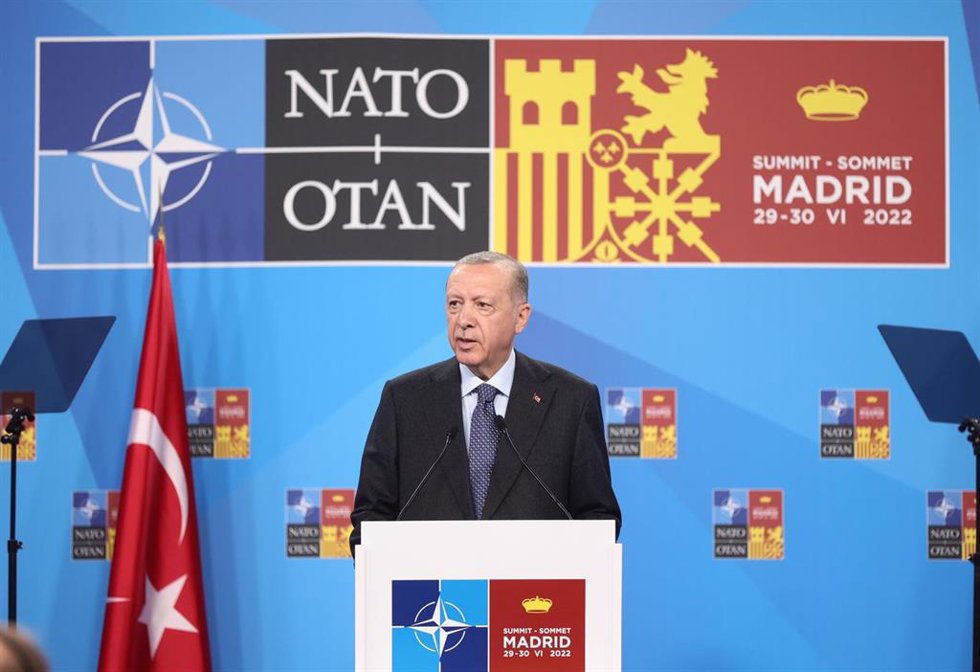 El presidente turco, Recep Tayyip Erdogan, interviene en la segunda y última jornada de la Cumbre de la OTAN