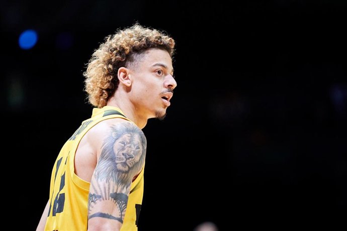 Archivo - Jonah Radebaugh durante un partido del MHP Riesen Ludwigsburg 