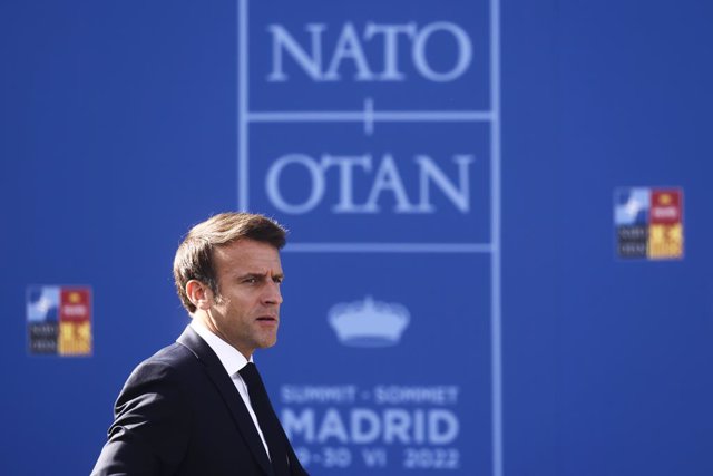 30 June 2022, Spain, Madrid: President of France Emmanuel Macron arrives to attend the second and final day of the NATO summit at the IFEMA Exhibition Centre. Photo: Beata Zawrzel/ZUMA Press Wire/dpa