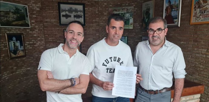 De izquierda a derecha, los portavoces de Adelante, PSOE y PP