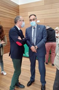 Fernández anima a vacunarse contra la COVID-19 a quienes no lo han hecho aún, especialmente a los vulnerables