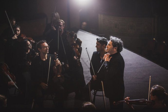 Archivo - Imatge del projecte immersiu 'Symphony' amb Gustavo Dudamel