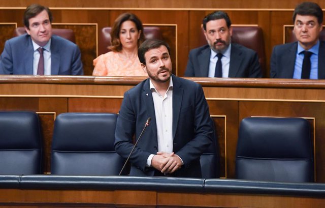 El ministro de Consumo, Alberto Garzón, interviene en una sesión plenaria, en el Congreso de los Diputados, a 29 de junio de 2022 (Foto de archivo).